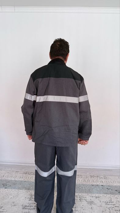Продам спецодежду новая
