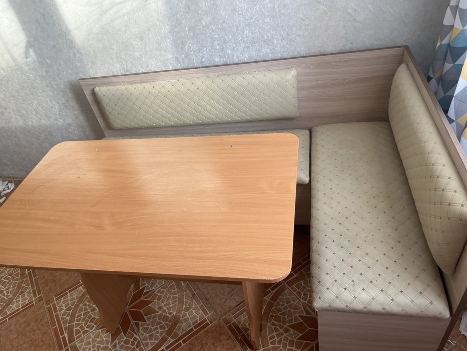 Срочнооо продам стол