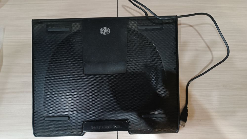 Подставка для ноутбука