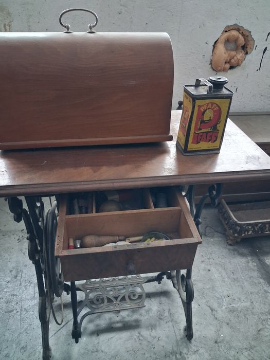 Masina de cusut pfaff 30