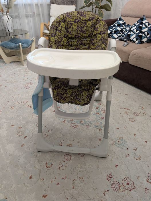 Продам детский стульчик производство Италия