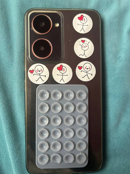 Продам сотовый телефон Vivi yo3