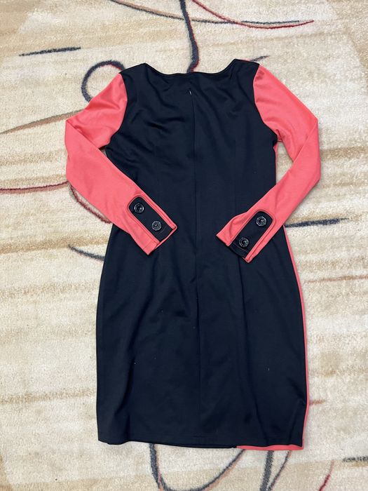 Rochie rosie de zi buna