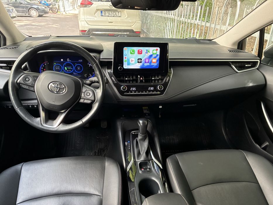 TOYOTA Corolla 2022 — imagine 2