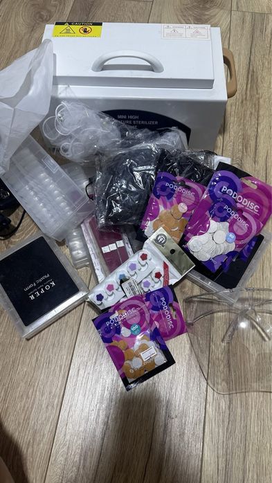 Продам набор для маникюра!