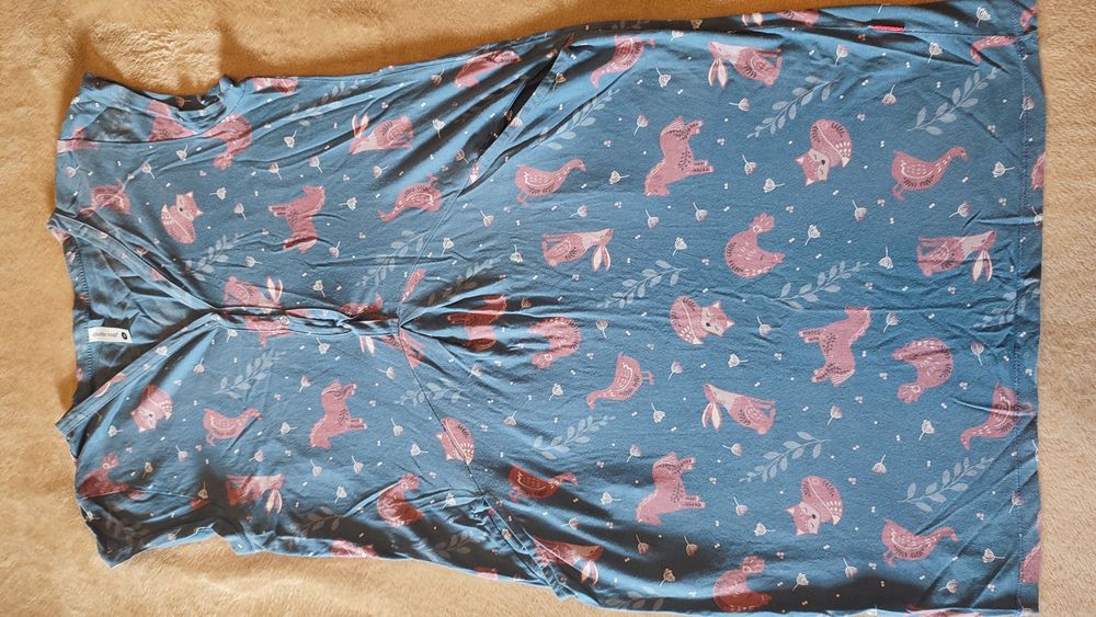 2 rochii pentru alăptat