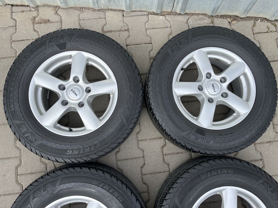 Jante aliaj 5x139.7mm, anvelope 215/75 R16, Kia Sorento 1