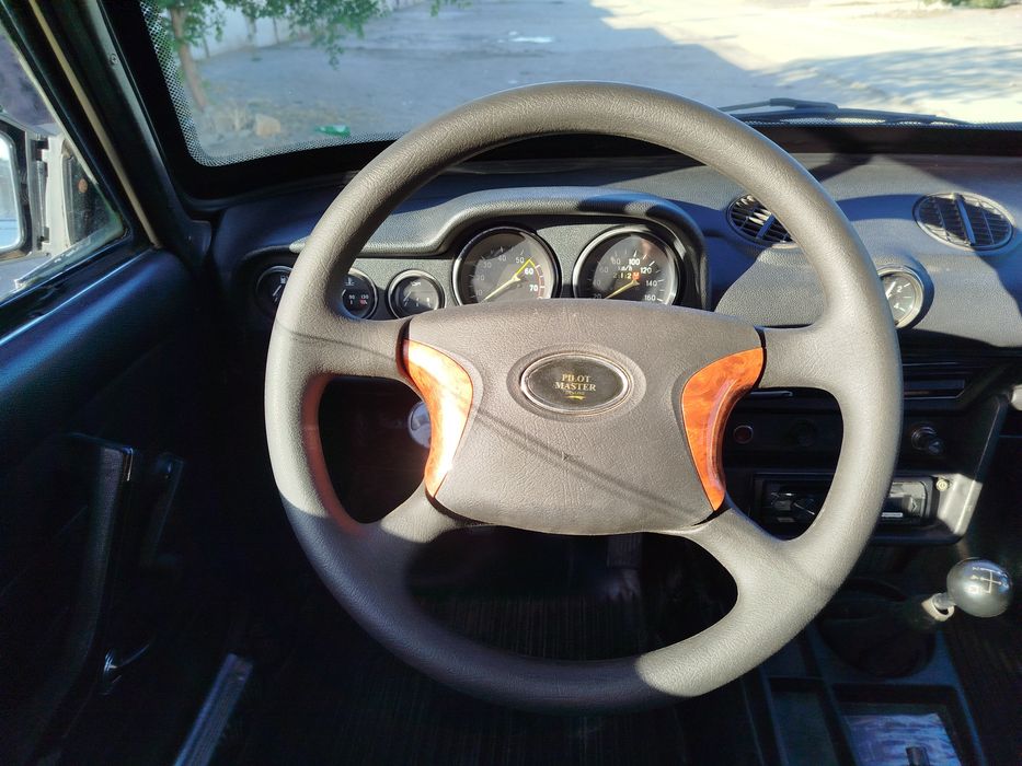 ВАЗ 2106 Жигули (с мотором 2103, карбюратор)