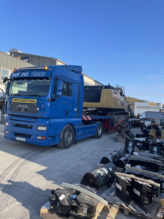 Transport utilaje agricole /industriale inchiriez trailer platforma