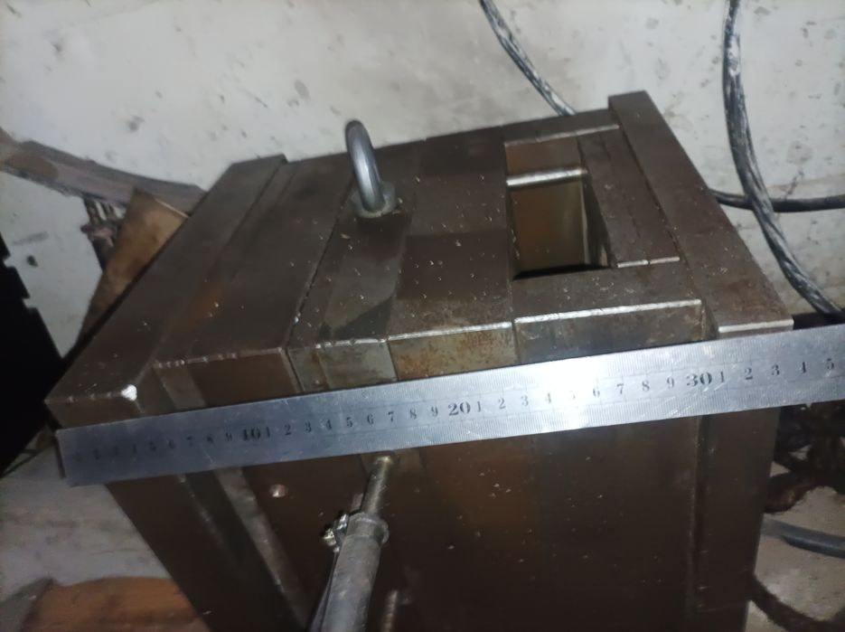 Пресс-форма холодноканальная