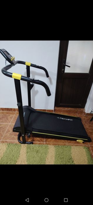 Bandă de alergare sau mers înclinată este folosită foarte puțin