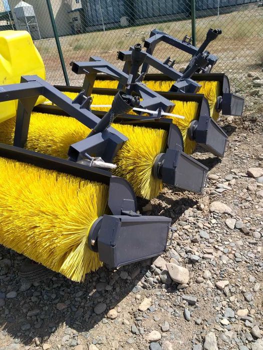 Щётка коммунальная МК 4 навесная