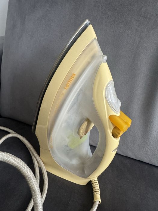 Утюг Philips рабочий