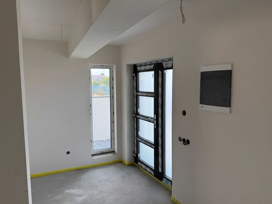 Proprietar vand casa noua in orasul Sibiu teren 600mp