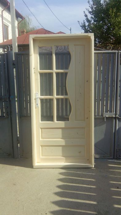 Usi lemn ( producator )