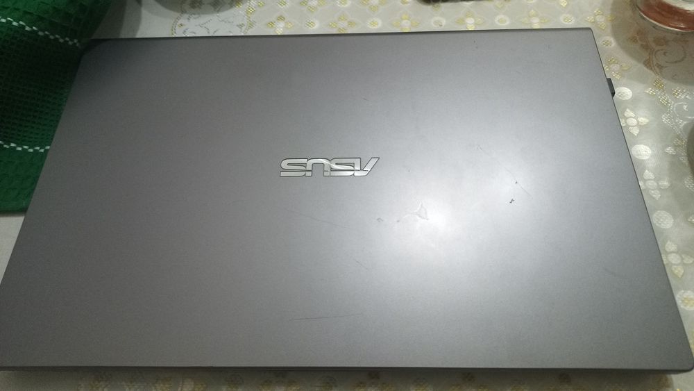 Продам Ноутбук Асус СРОЧНО