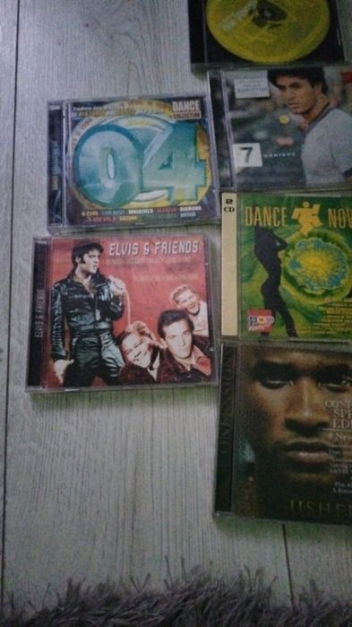 CD cu muzica disco
