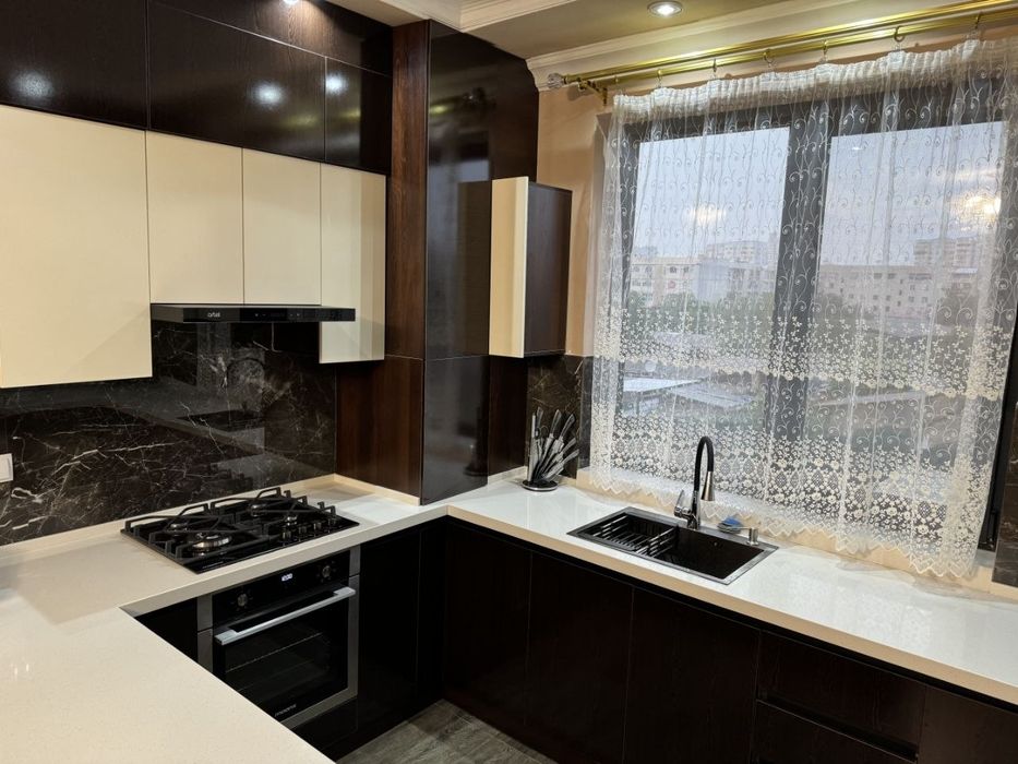Срочно! Продажа квартира 3-комнатная 96м2 жк Чакар Новостройка. Нлб