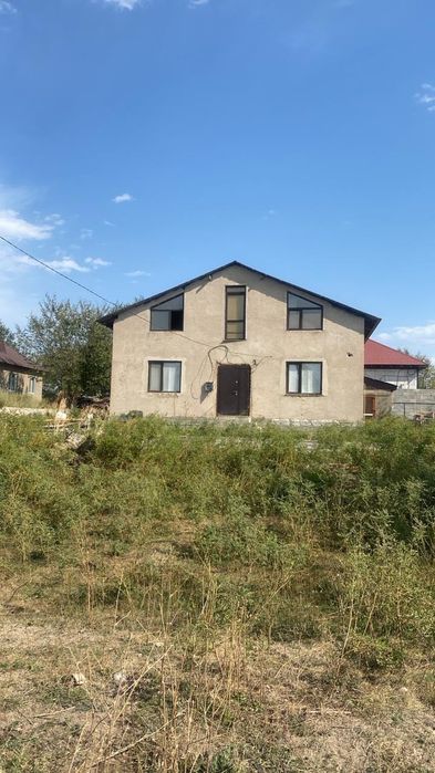 Срочно продам дом в поселке Туймебаев