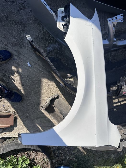 Aripa aripi passat b7