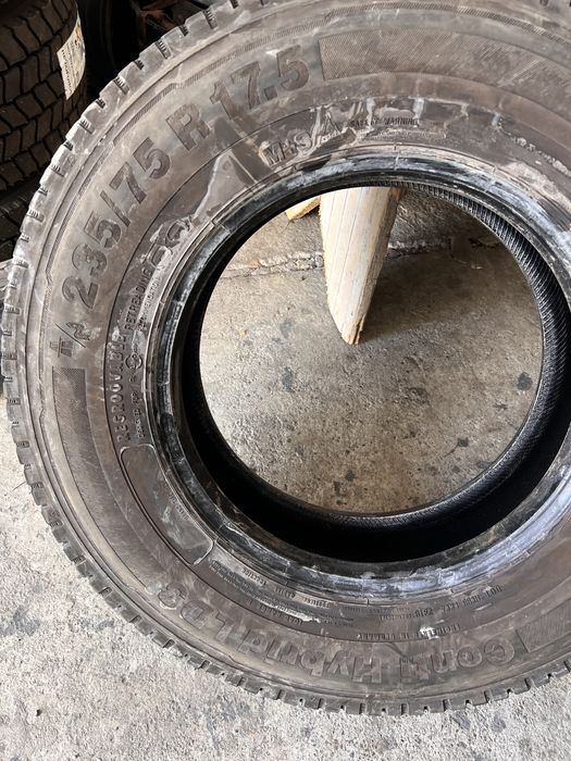 4 anvelope camion 235/75/17.5 , Continental , 9.5 mm