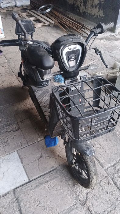 Мопед на запчасти