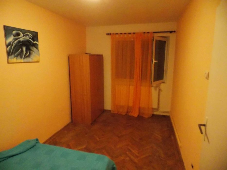 Apartament decomandat 2 camere in Turnu Magurele