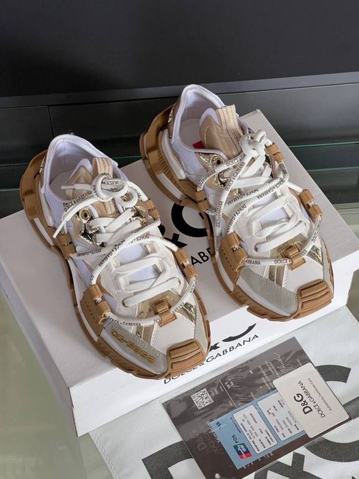 Adidasi universali d&g