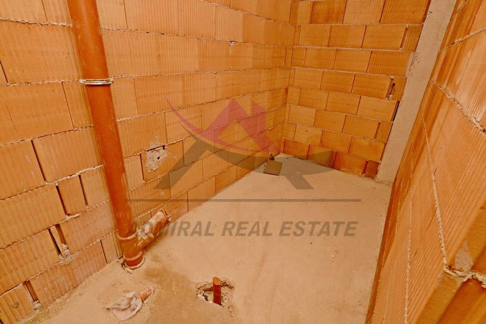 Продава се Двустаен апартамент в Варна, м-т Зеленика - 74 кв.м за 1305 €/кв.м - Снимка #2