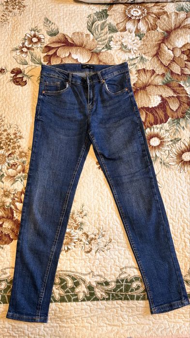 Джинсы новые, скинни