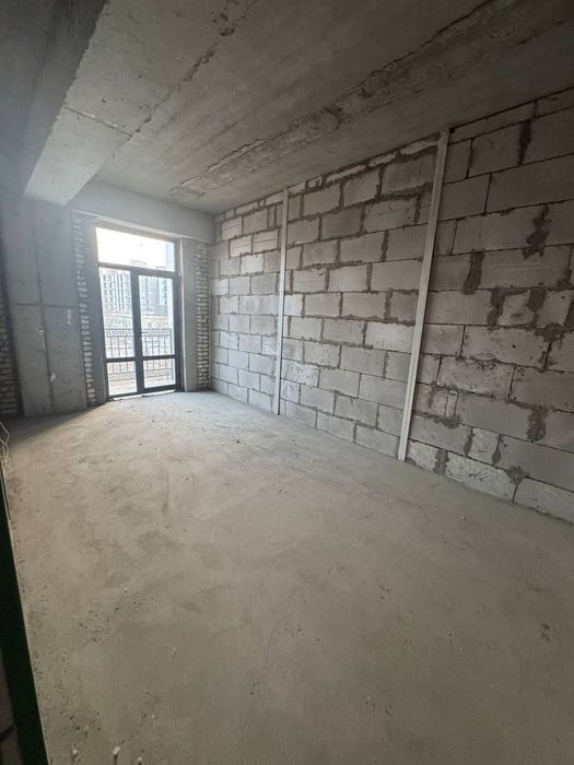 Rusalka tomonda 2 xonali korobka sotiladi