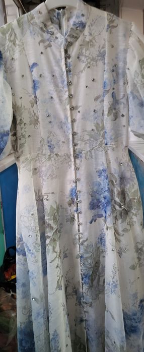 Женское платье,,