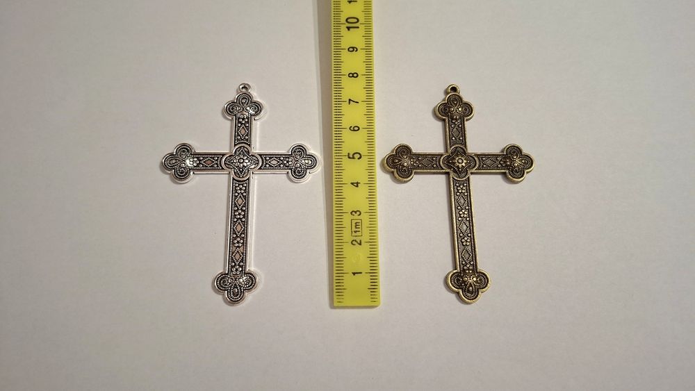 Cruce mare , pandantiv. 7.5cm