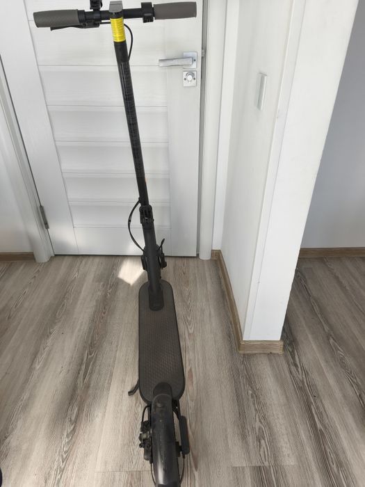 Vând trotineta electrică Xiaomi