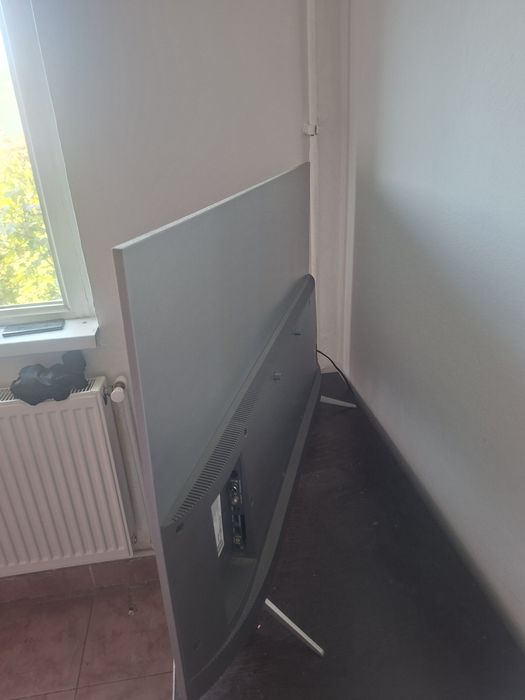 Vând Televizor smart. Nu am telecomenzi la ele !
