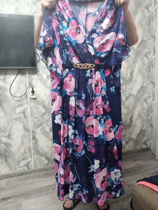 Продам женские вещи