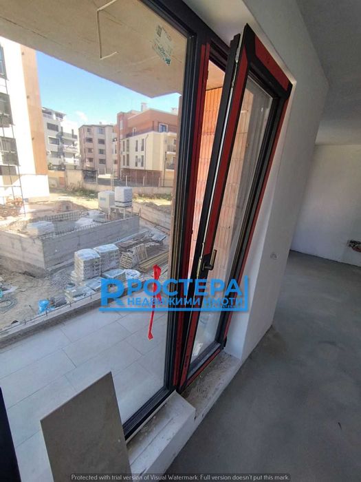 Район Боровец/Тристаен Апартамент с Гараж и Паркомясто!