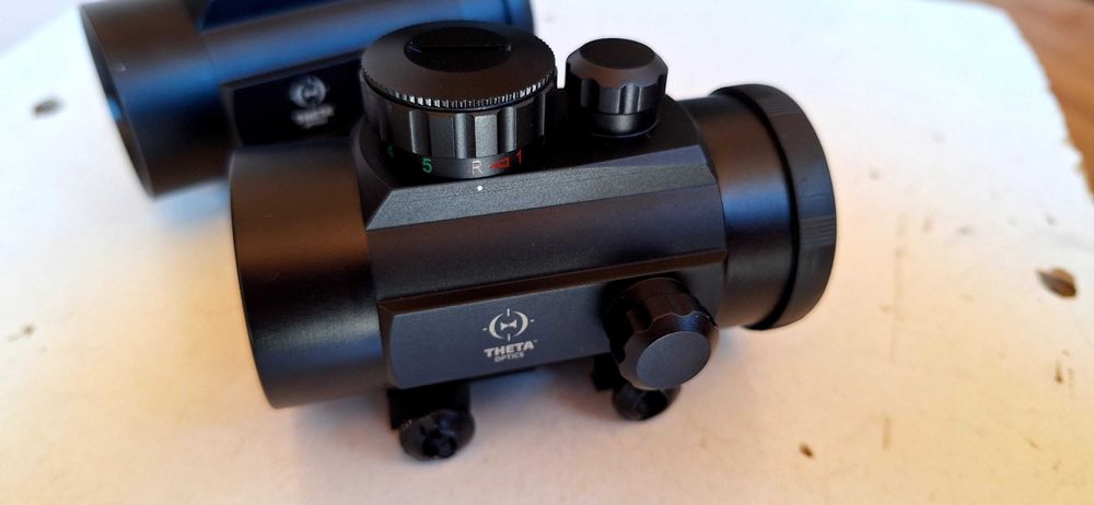 Vand 1 red dot 1×40 Theta Optics