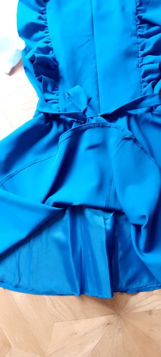 Школьное нарядное платье.