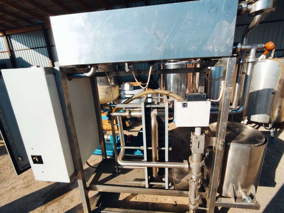 П.а.с.т.е.р.и.з.атор молока