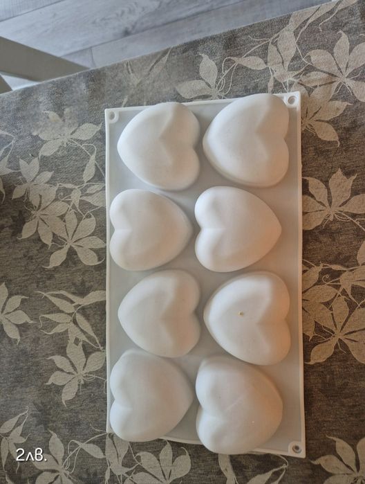 Силиконови форми за печене и замразяване