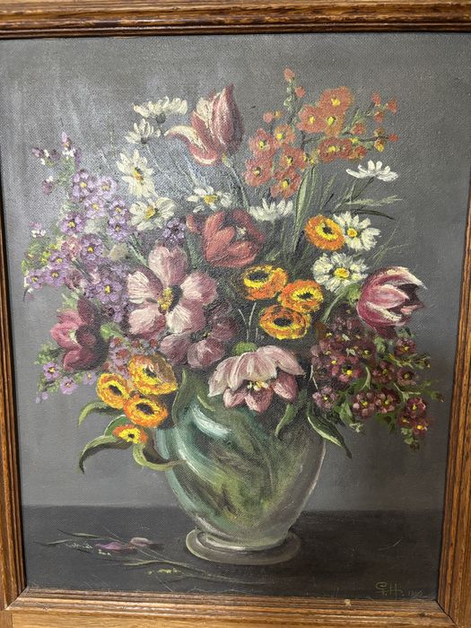 Старинна маслена картина с цветя