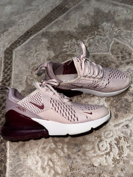 Incaltaminte Nike Air 270C