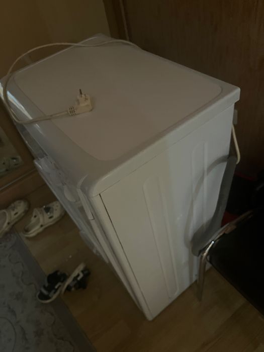 Продам стиральную машинку