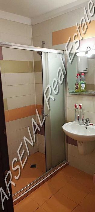 Двустаен апартамент под наем, Център