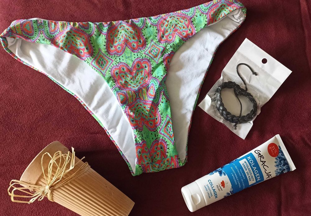 Комплекти/ лотове само по 10 лв. бански и подаръци