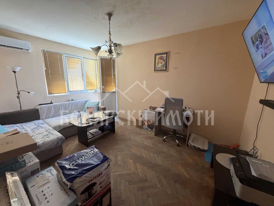 Продава се Четиристаен апартамент в Велико Търново, Център - 115 кв.м за 1261 €/кв.м - Снимка #7