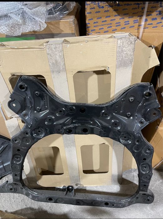 Бампер тойота камри 70 75