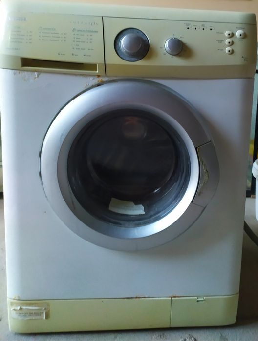 Kir mashina sotiladi