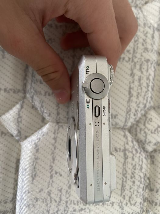 Фотоапарат Casio